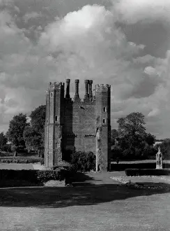 Priories: LITTLE LEIGHS PRIORY