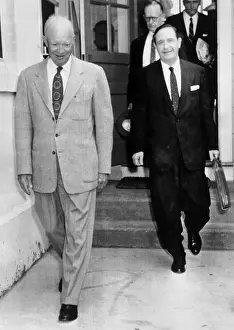 Orval: Little Rock school integration crisis. President ?