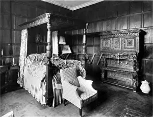 Darrell: LITTLECOTE MANOR