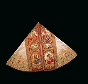 Liturgical: Liturgical garment of the Christmas regalia