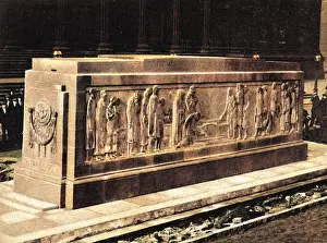 Liverpools: Liverpool's Cenotaph - view from Lime Street