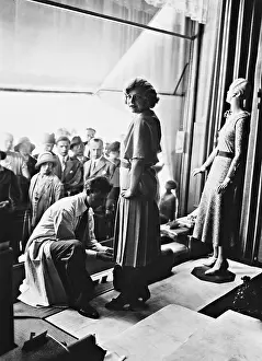 Mannequin: Living mannequin, 1930