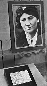 Guerilla: Liza Chaikina, 1975