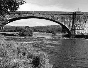 Carmarthenshire: LLANDILO BRIDGE
