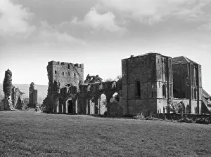 Llanthony: LLANTHONY ABBEY