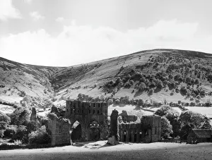Llanthony: LLANTHONY ABBEY
