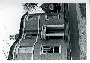 Lloyds: Lloyds Bank, Unknown Location