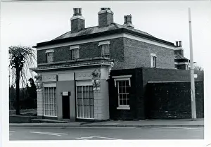 Lloyds: Lloyds Bank, Unknown Location