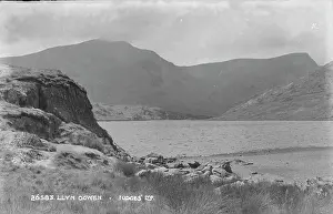 Llyn: Llyn Ogwen Landscape