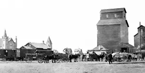 Prairies: Loading grain on the Prairies, Canada