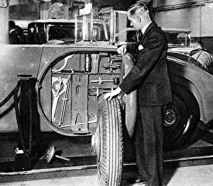 Ingeniously: Side locker in a Rolls Royce