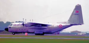 Turk: Lockheed C-130E Hercules 13187 - ETI-187