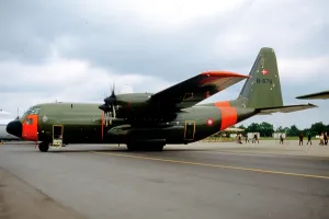 Flyvevabnet: Lockheed C-130H Hercules B-678