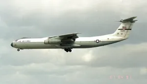 Starlifter: Lockheed C-141B Starlifter 66-0199