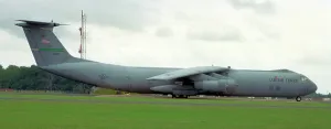 Starlifter: Lockheed C-141B Starlifter 67-0009