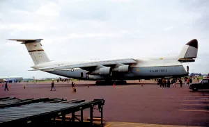 Airlift: Lockheed C-5A Galaxy 68-0220