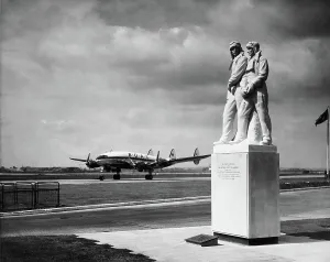Four Engined: Lockheed Constellation