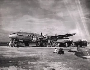 Qantas: Lockheed Constellation Lawrence Hargrave of Qantas Empire