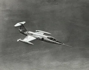 104a: Lockheed F-104A Starfighter
