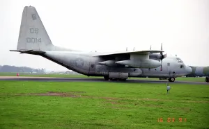 Mildenhall: Lockheed KC-130R Hercules 160014