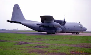 Mildenhall: Lockheed KC-130R Hercules 160015