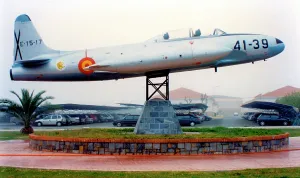 Pylon: Lockheed T-33A Shooting Star E.15-17 - 41-39