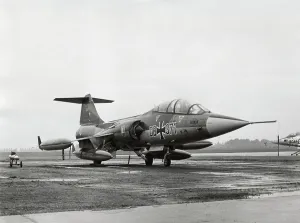T 33: Lockheed TF-104G Starfighter