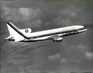 Exclusively: Lockheed TriStar with Rolls Royce engines in flight, Luton