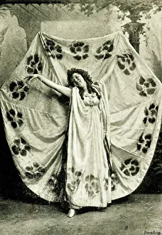 Fuller: Loie Fuller in her Skirt Dance
