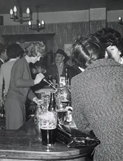 Customers: LONDON BARMAID