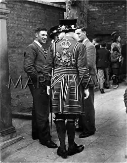 Beefeaters: LONDON BEEFEATER