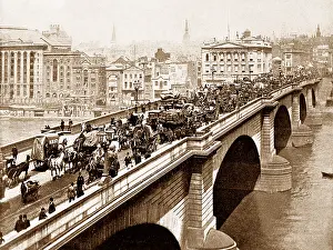 Commuters: London Bridge