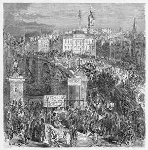 Bustling: London Bridge - Bustling