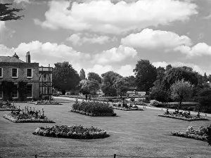 Palmers: LONDON/BROOMFIELD PARK