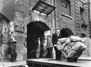 Notepad: LONDON DOCKS 1959