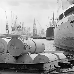 Newsprint: London Docks