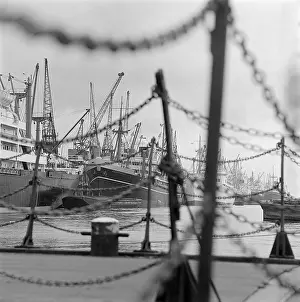 Looped: London Docks