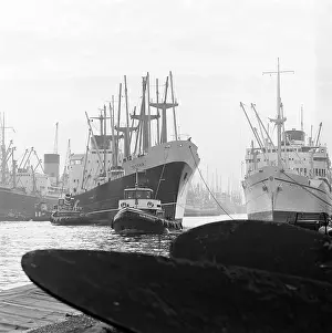 Xxiv: London Docks