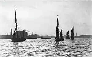 Blend: London with the Evening Tide