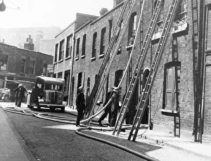 Dingley: London firefighters at work in Dingley Road, WW2