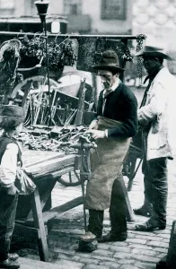 Sharpener: London, the Knife Sharpener 1885