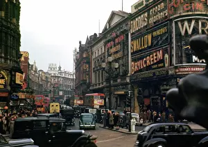 Picadilly: London Kodachromes