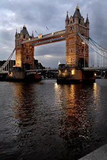 Noughties: London Light - Tower Bridge