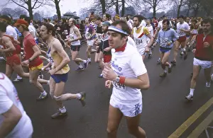 Joggers: LONDON MARATHON 1981