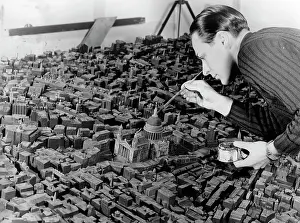 Reconstruct: London as model