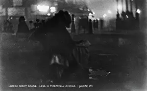 Faint: London Night Snaps Piccadilly Circus