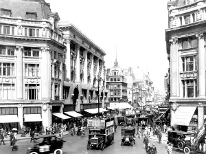 C1925: London, Oxford Circus c1925