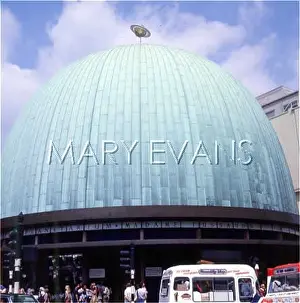 Icecream: THE LONDON PLANETARIUM