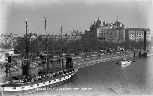 Showcasing: London Thames Embankment
