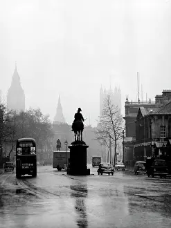 Heure: Londres a l'heure des mini-jupes';